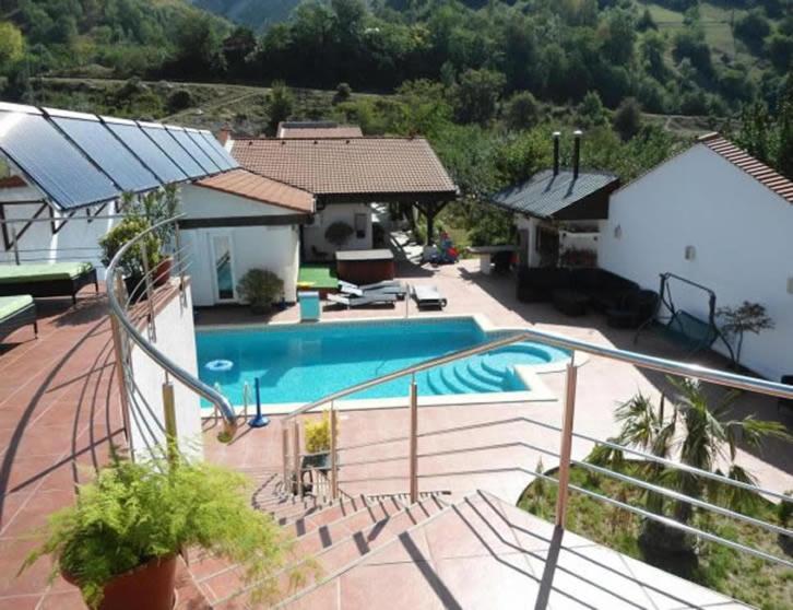 Pensiunea La Dolce Vita Baile Herculane Luaran gambar