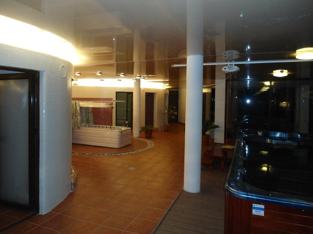 Pensiunea La Dolce Vita Baile Herculane Luaran gambar